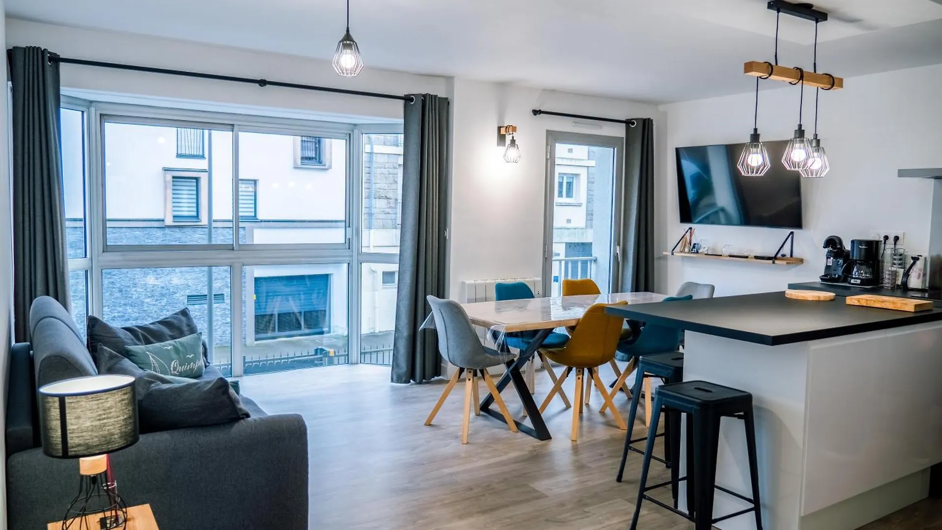 L'Appartement De Jeanne Quimper 0*,  France