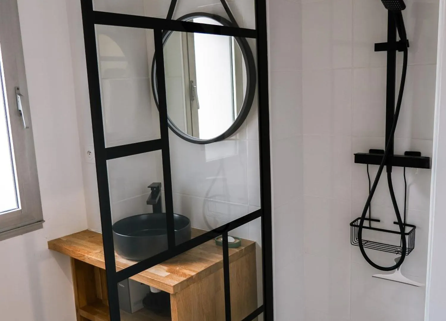 L'Appartement De Jeanne Quimper 0*,
